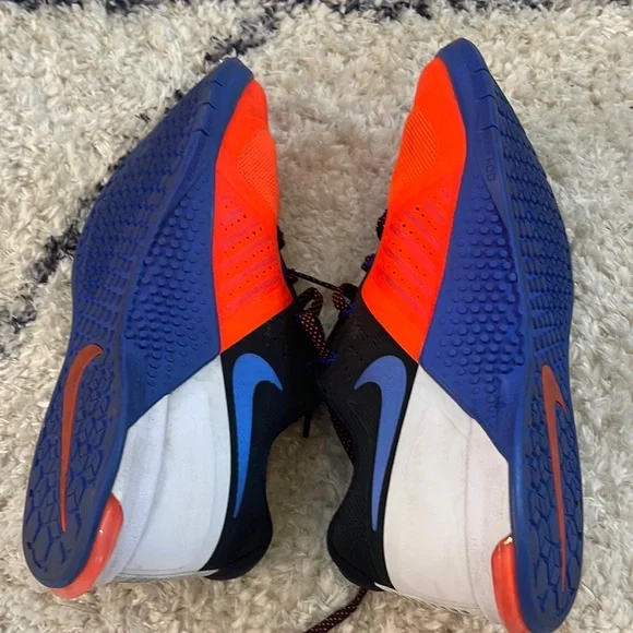 Nike men’s sneaker.  10.5 - Picture 6 of 7